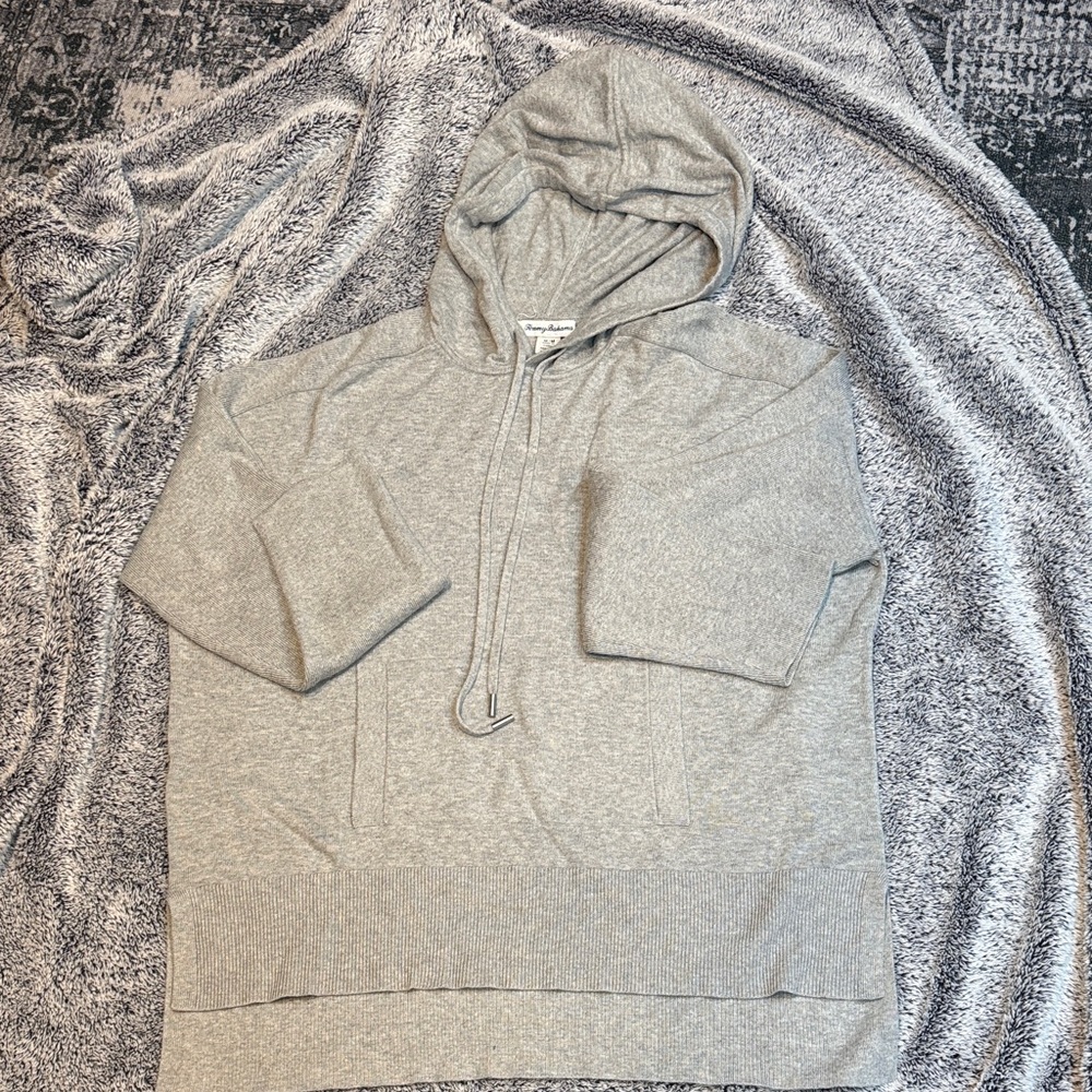Tommy Bahama sweater